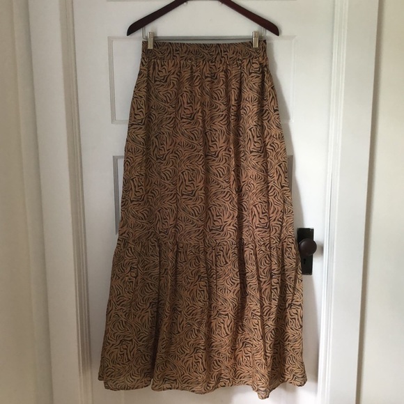 Charlie Holiday Whitney Printed Maxi Skirt - Picture 2 of 11